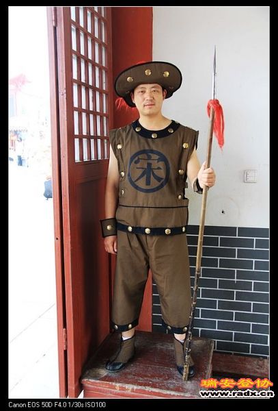 保安都这么酷！！