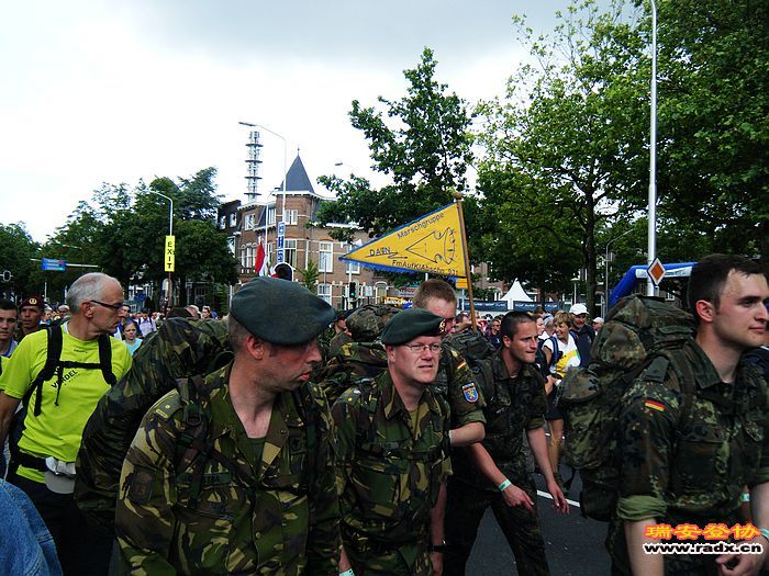 nEO_IMG_奈梅亨徒步 029.jpg