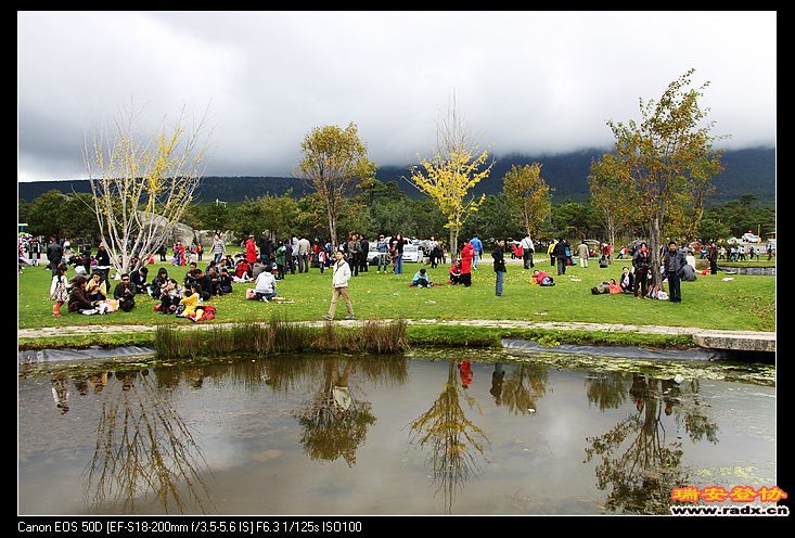 在等待，上雪山。