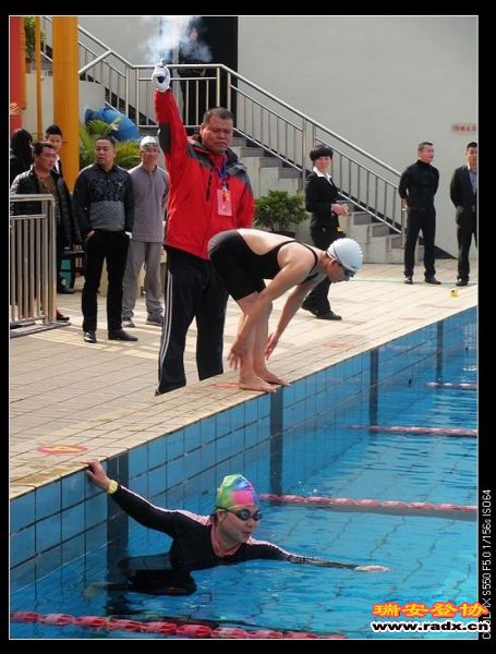 女老运动员，年龄最大的阿红姐（50多岁）。