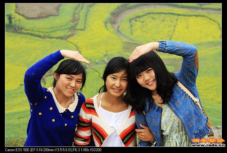 山区的孩子根子里就是纯朴