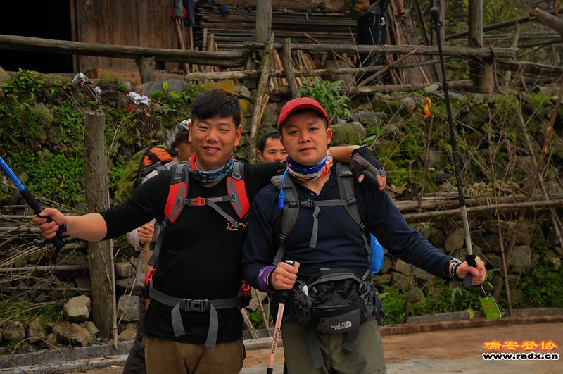 达卡和金戈铁马