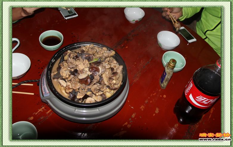 nEO_IMG_香菇炖鸡1.jpg