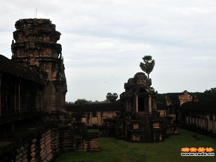 吴哥寺一层建筑一角.jpg