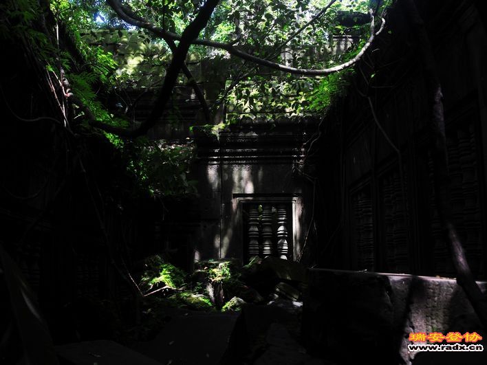 崩密列-残垣之美 (4).jpg