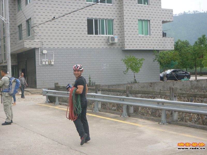 P1030223.jpg