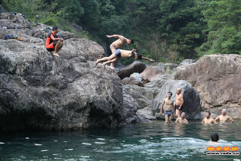 奇云山峡谷256 - 副本.jpg