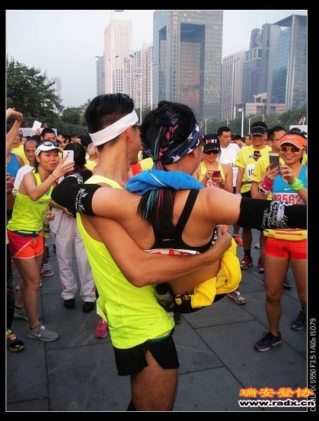 跑前秀一把，哈哈。