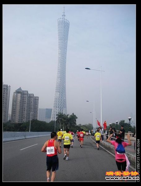 美丽的广州塔。