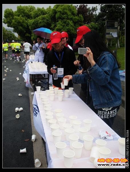 认真负责的志愿者