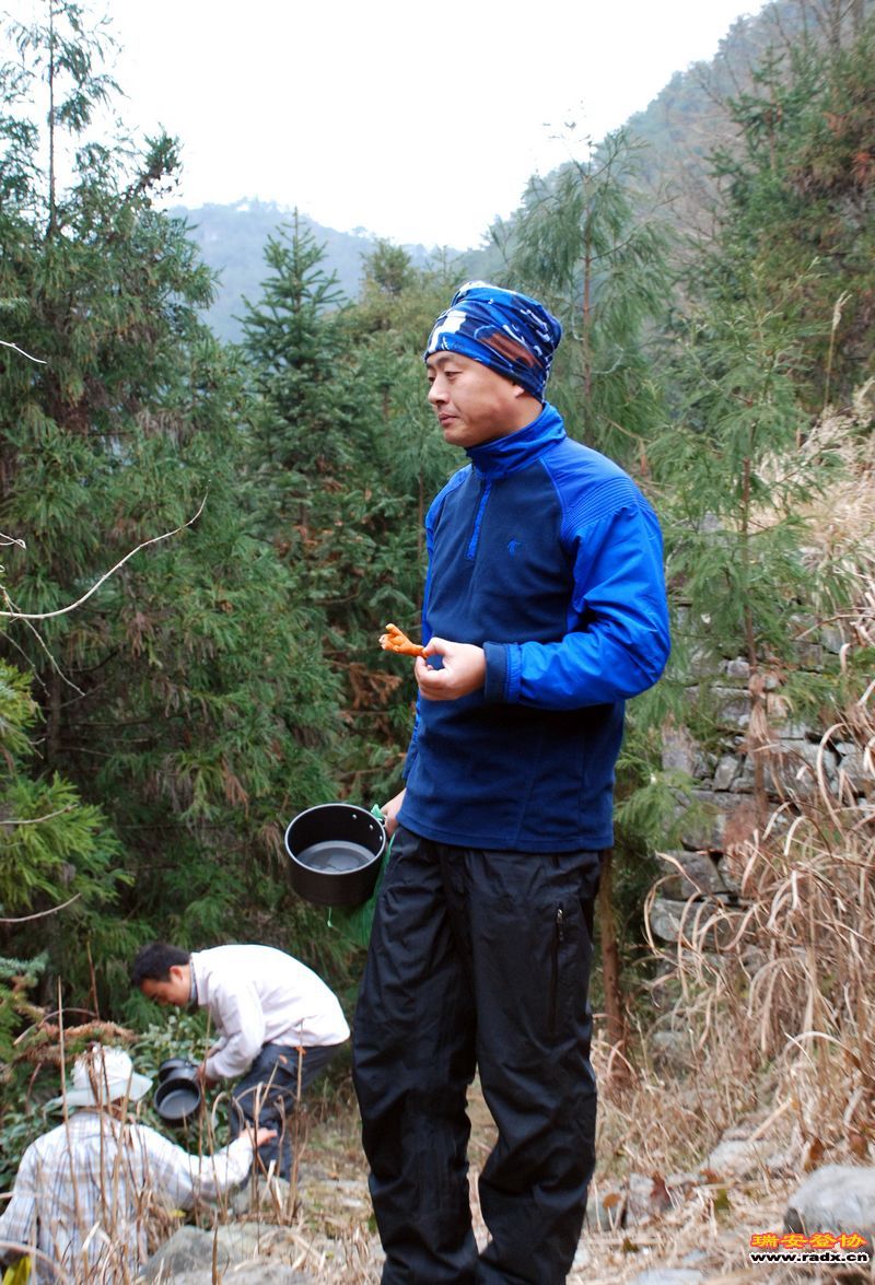 20008.12.14桂峰穿越到九潭 098.jpg