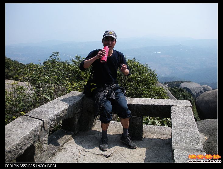 累了，老周，喝口茶