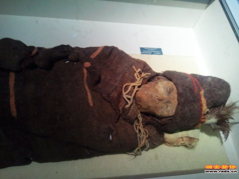 2011-10-04 12.45.10.jpg