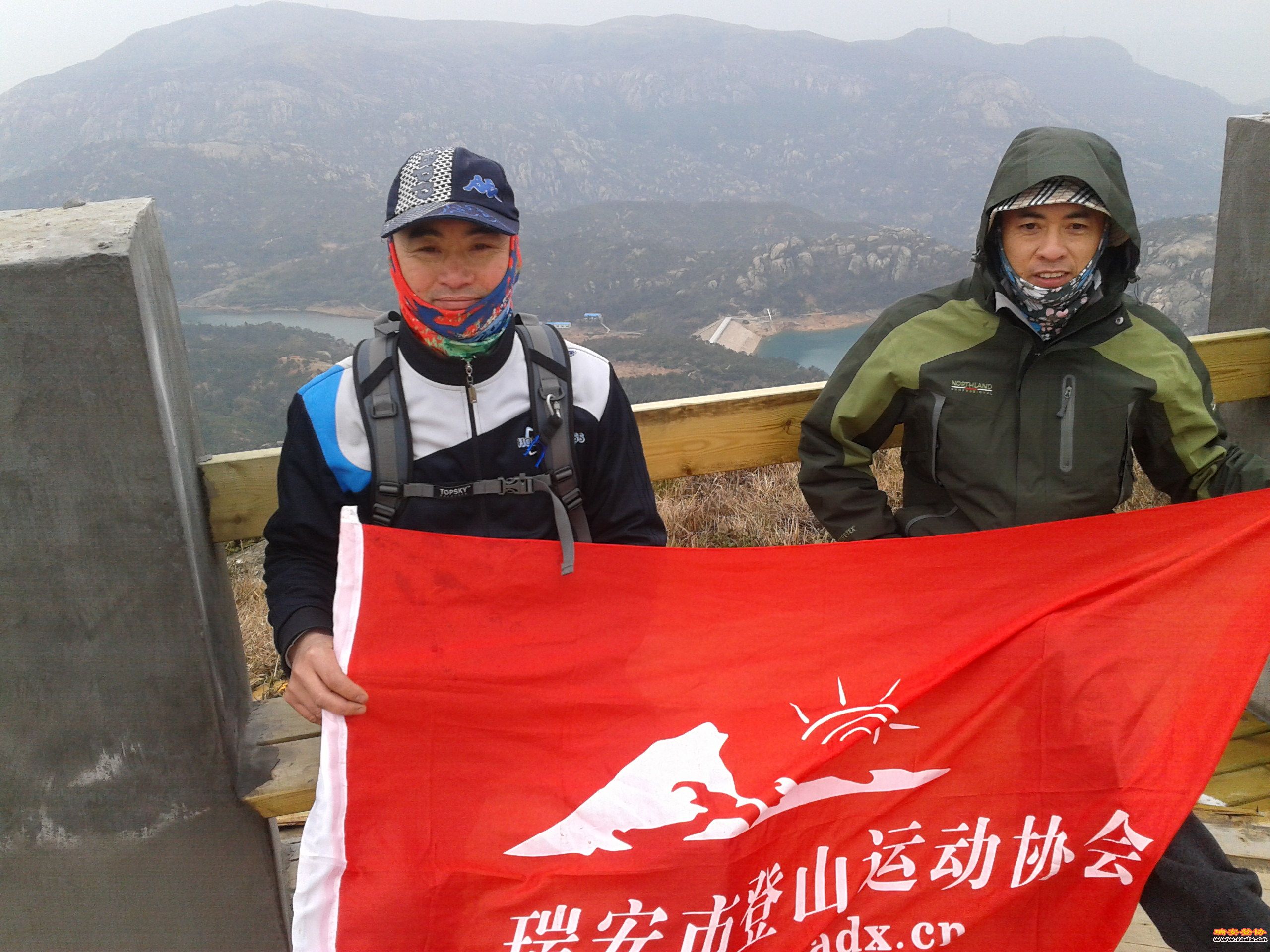 2012-02-02 12.21.53.jpg