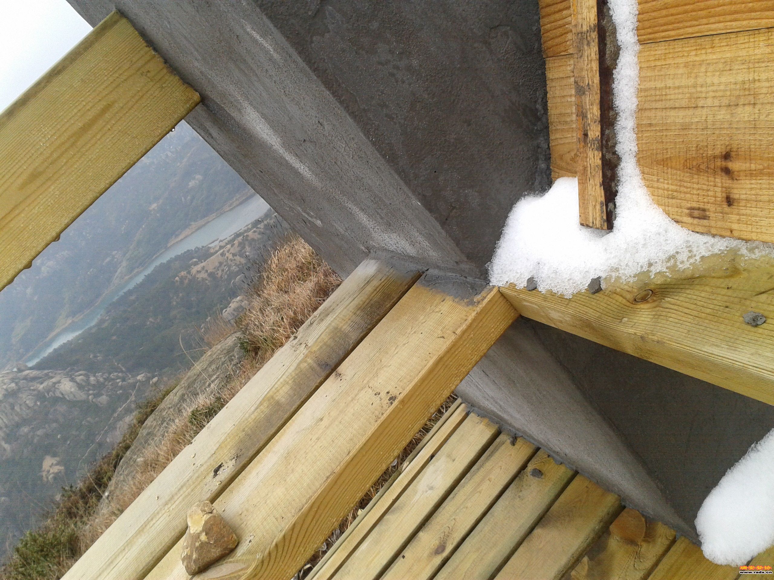 2012-02-02 12.22.43.jpg